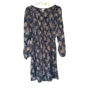 Knox Rose size Medium Black and‎ Silver Swirl Print Dress